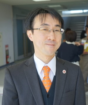 代表 太田康弘